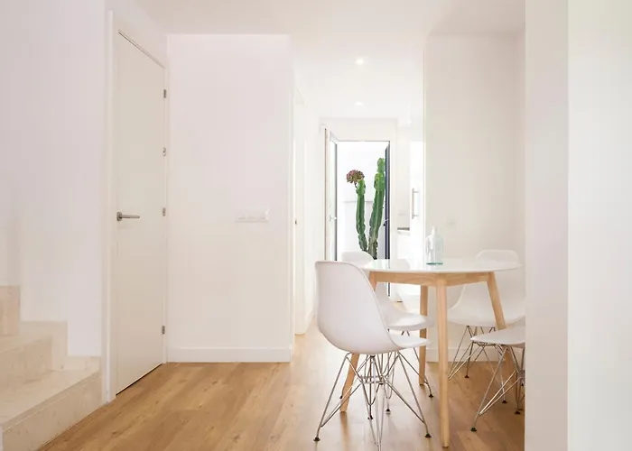 Precioso Duplex Con Patio Junto A La Catedral Appartement Cadix