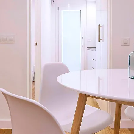 Апартаменты Precioso Duplex Con Patio Junto A La Catedral Кадис