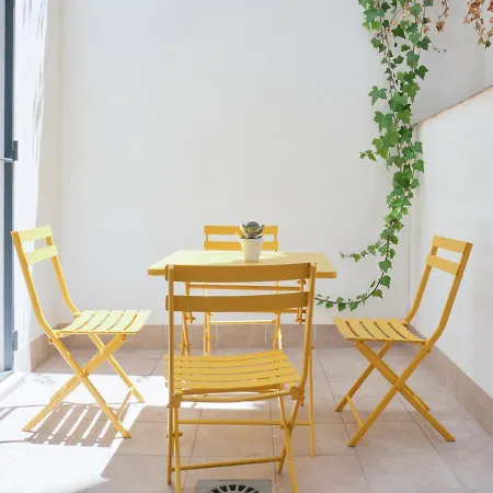 Апартаменты Precioso Duplex Con Patio Junto A La Catedral *